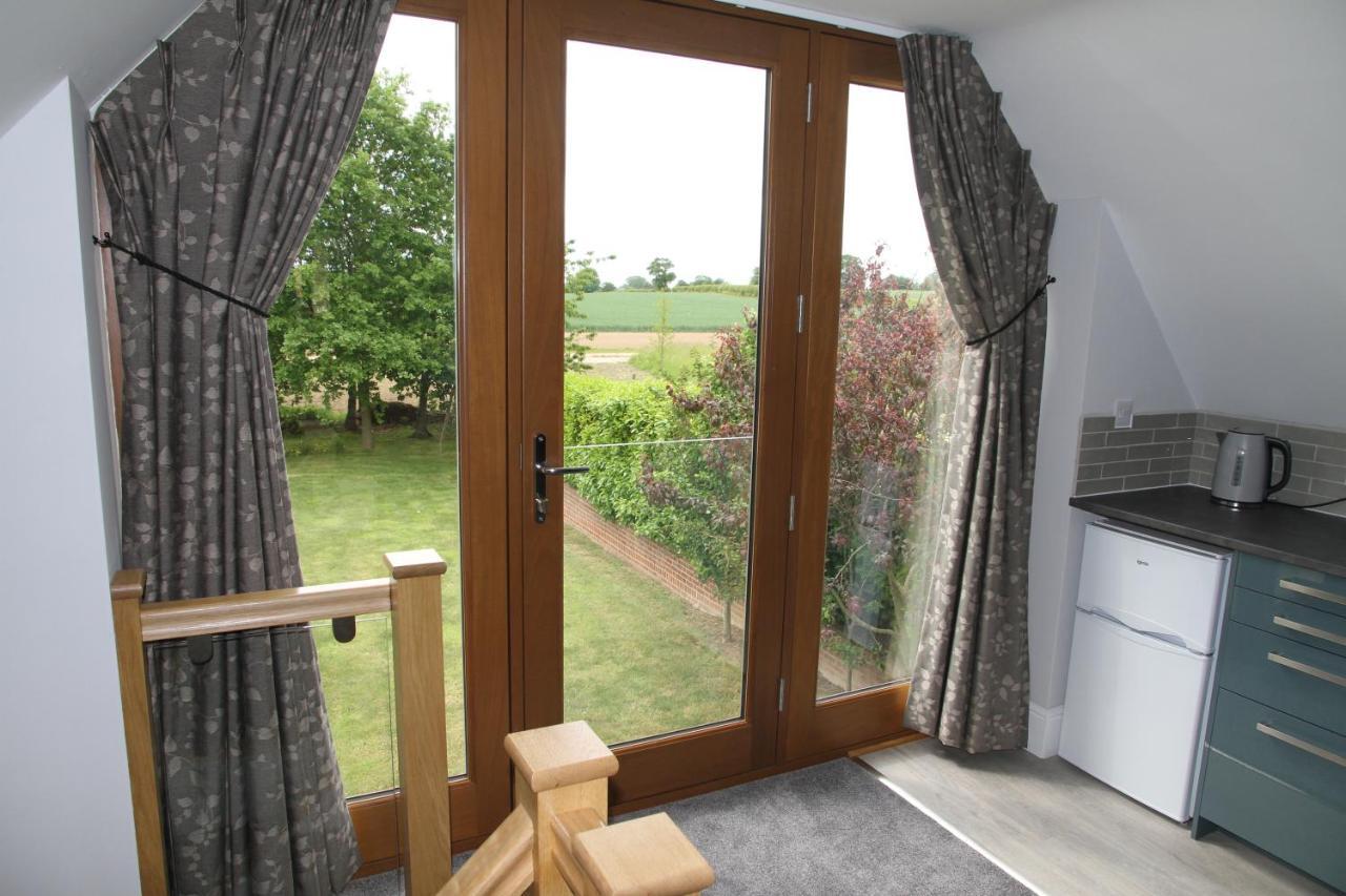 Superb Stokesby Barn Apartment - Norfolk Broads & Norwich Екстериор снимка