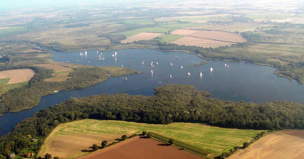 Superb Stokesby Barn Apartment - Norfolk Broads & Norwich Екстериор снимка